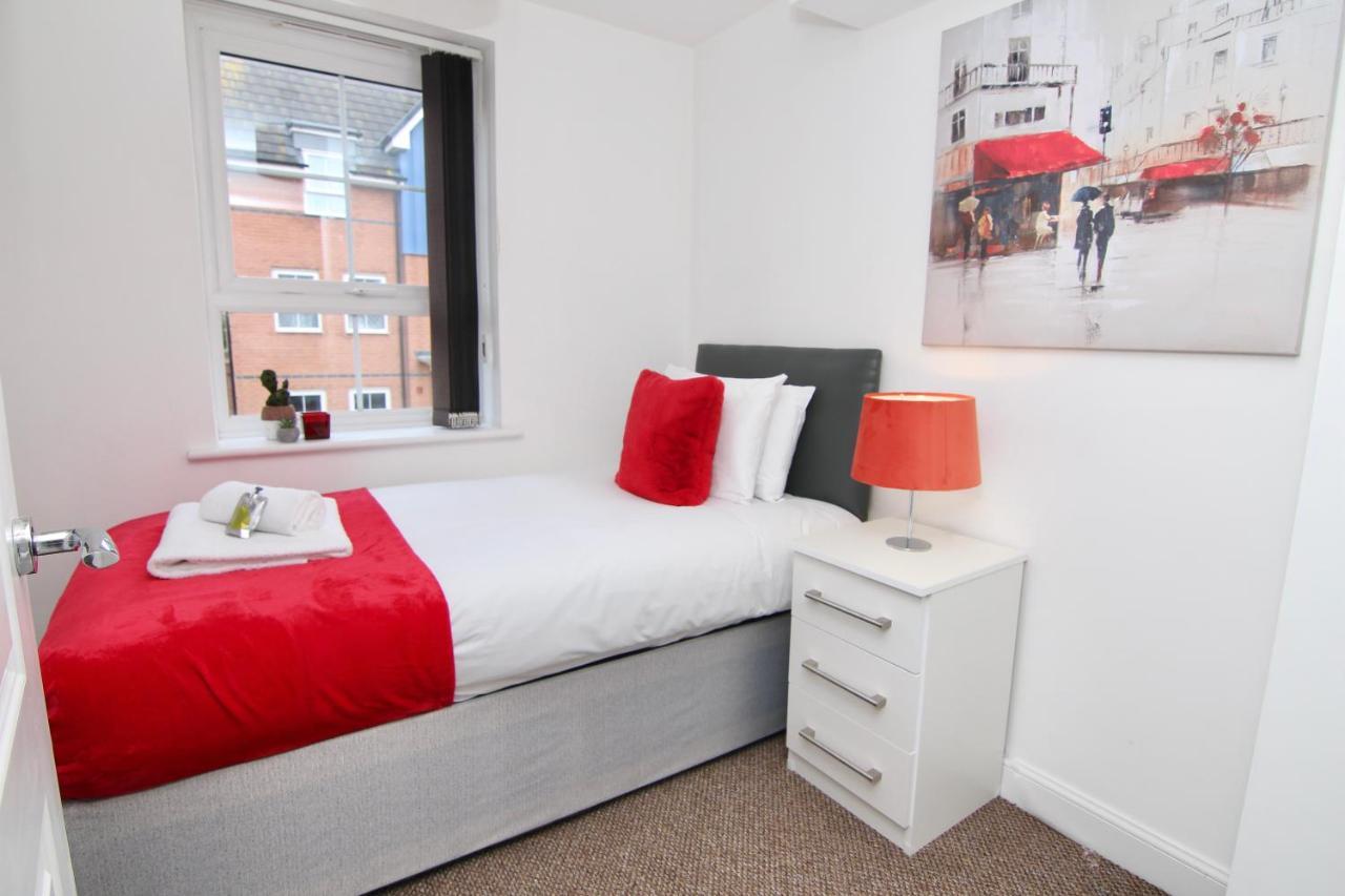 Canalview House - Fully Furnished Coventry City Centre Home Exterior foto